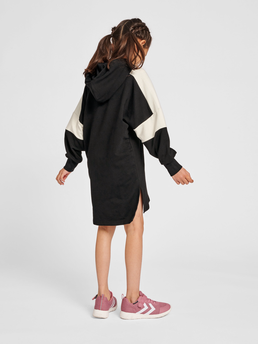 hmlMARLEE HOODIE DRESS, BLACK, model
