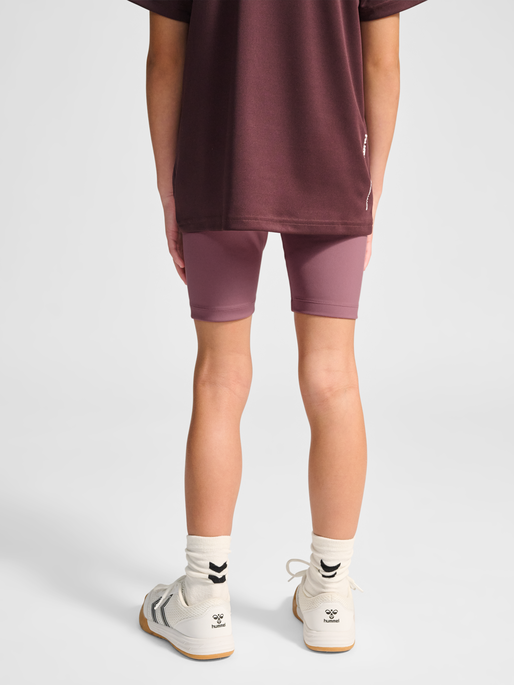 hmlJR PULSE MW SHORT TIGHTS, WISTFUL MAUVE, model