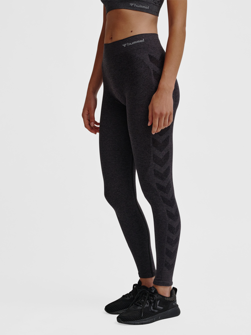 hmlCI SEAMLESS MID WAIST TIGHTS, BLACK MELANGE, model