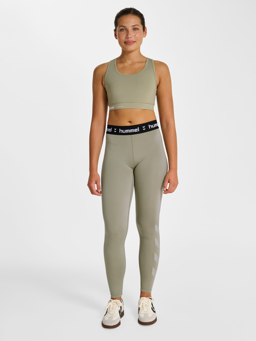 hmlPULSE MID WAIST TIGHTS, SEAGRASS, model
