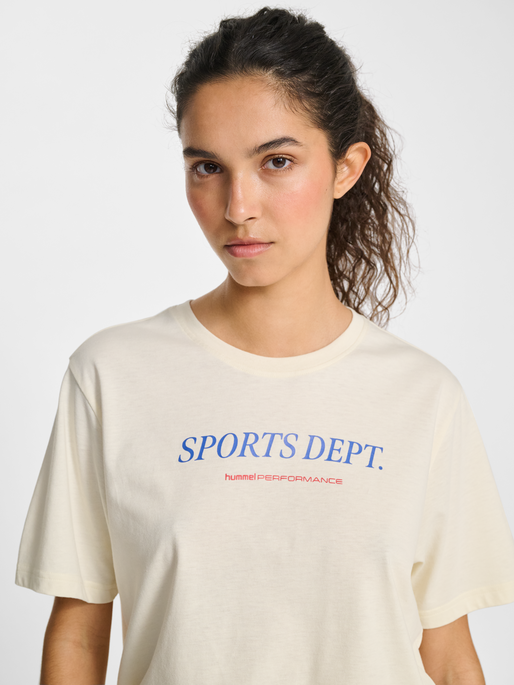 hmlPULSE GRAPHIC T-SHIRT S/S, TOFU, model