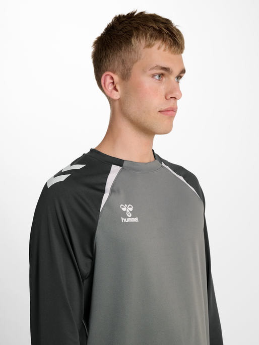hmlLEAD 2.0 CREW SWEAT, STEEL GRAY/ASPHALT, model