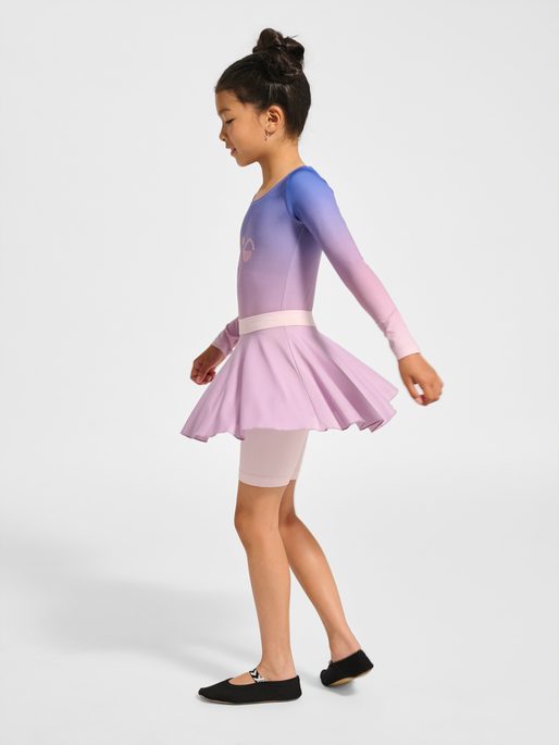 hmlJR GYM SKIRT TIGHTS, LAVENDER MIST, model