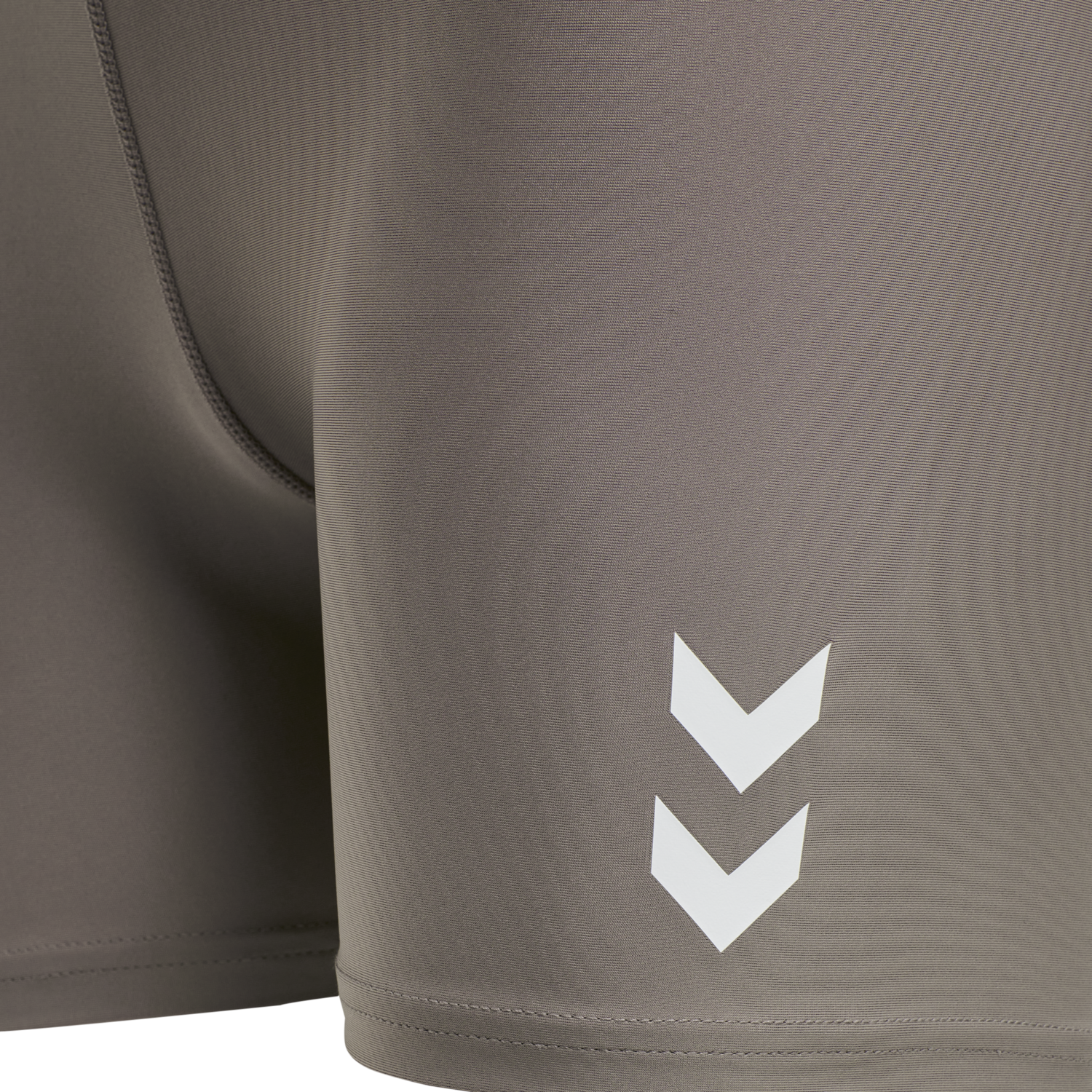 hmlTE TOLA HW TIGHT SHORTS, DRIFTWOOD, packshot