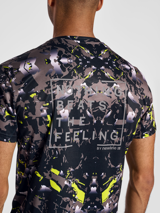 nwlHOUSTON T-SHIRT S/S MEN, TERRAIN AOP, model